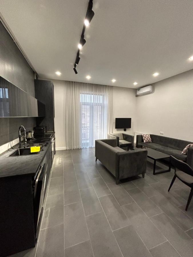 Cozy Apartment เยเรวาน ภายนอก รูปภาพ